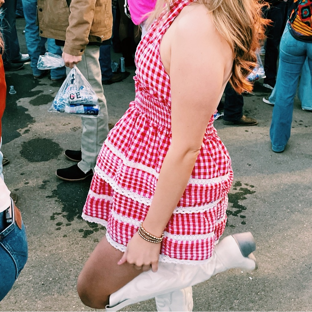 Day and Moon gingham red and white dress